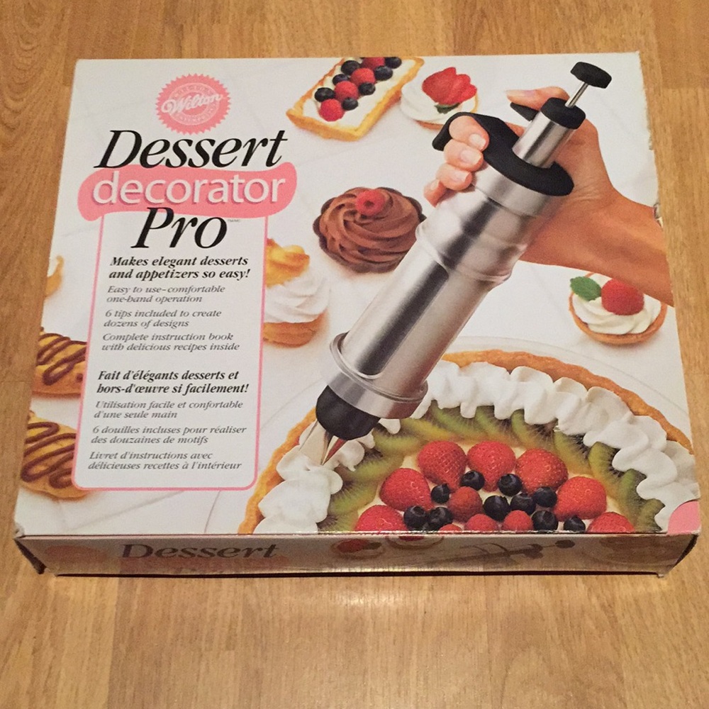 Brand new Wilton Dessert Decorator Pro! Never used